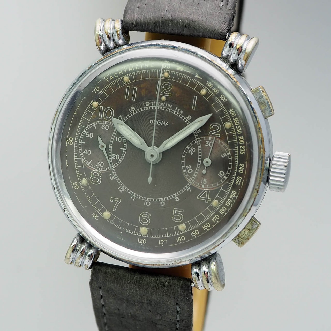 Dogma Chronograph Vintage um 1940 Schaltrad Chronograph RARE LUGS