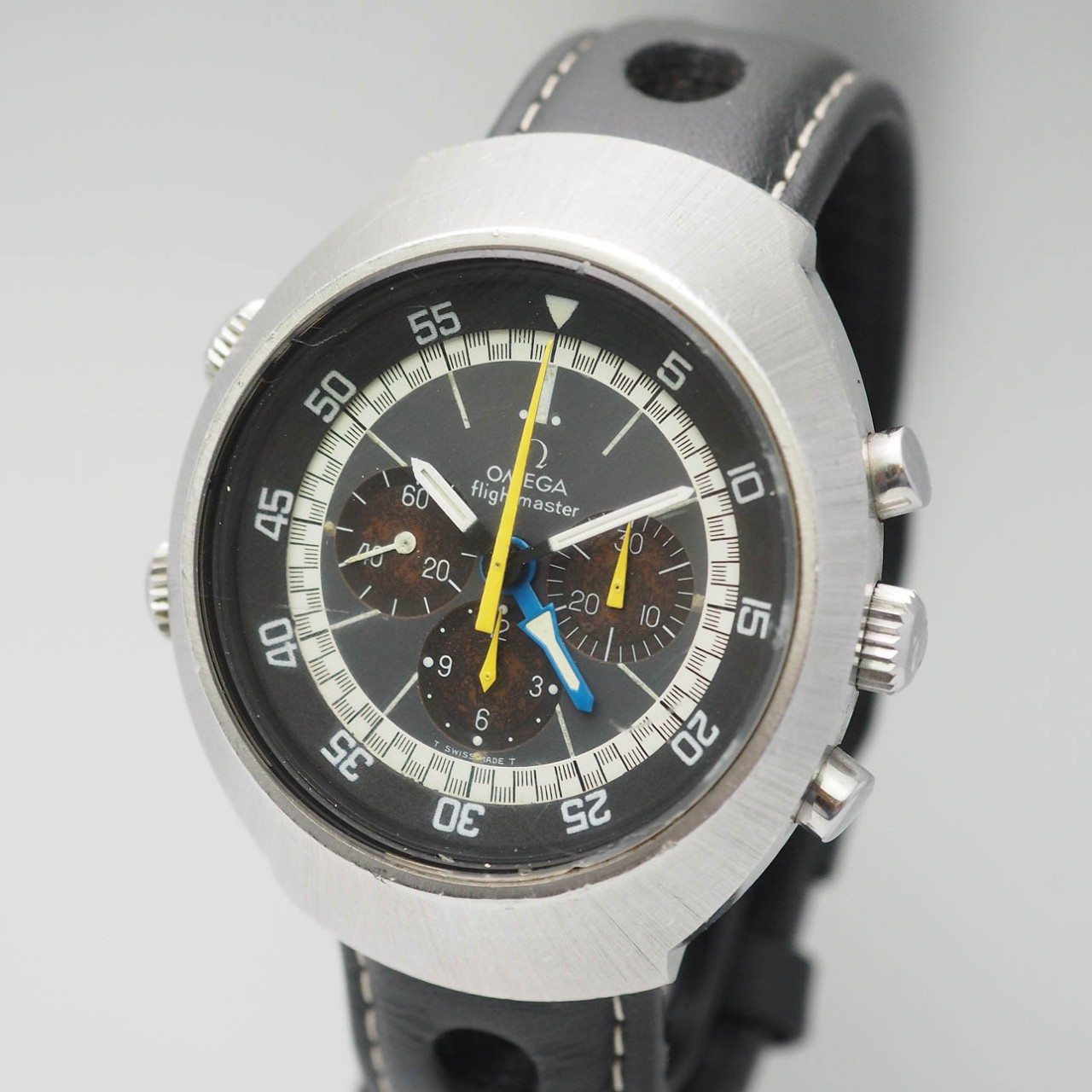 Omega Flightmaster Vintage Chronograph Pilot 145.026