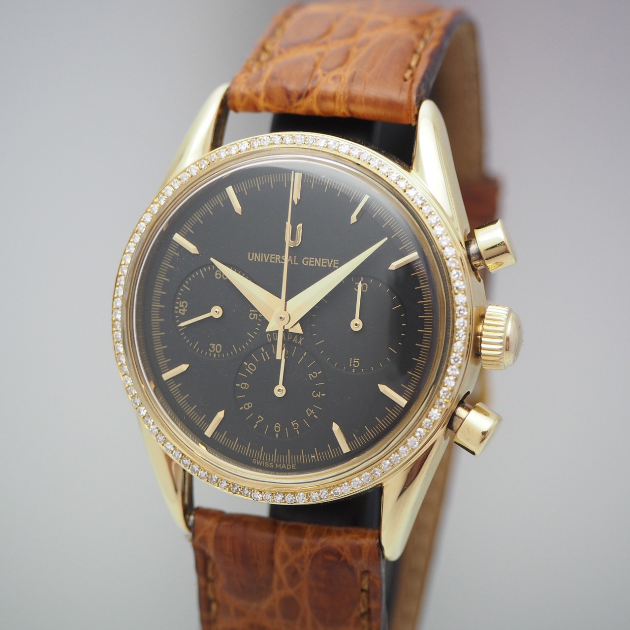 Universal Geneve Compax Chronograph, Limited -Gold 18k/750, 184.450, very rare
